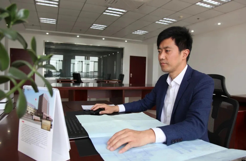 海安名匠丨江蘇鵬飛集團股份有限公司設計中心主任，高級工程師、高級技師李曉平